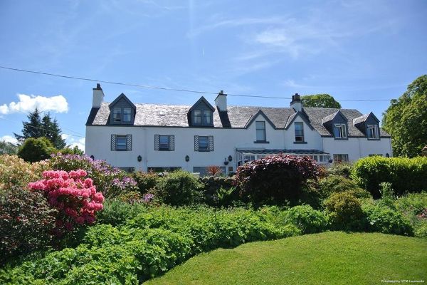 Airds Hotel (Perth and Kinross)